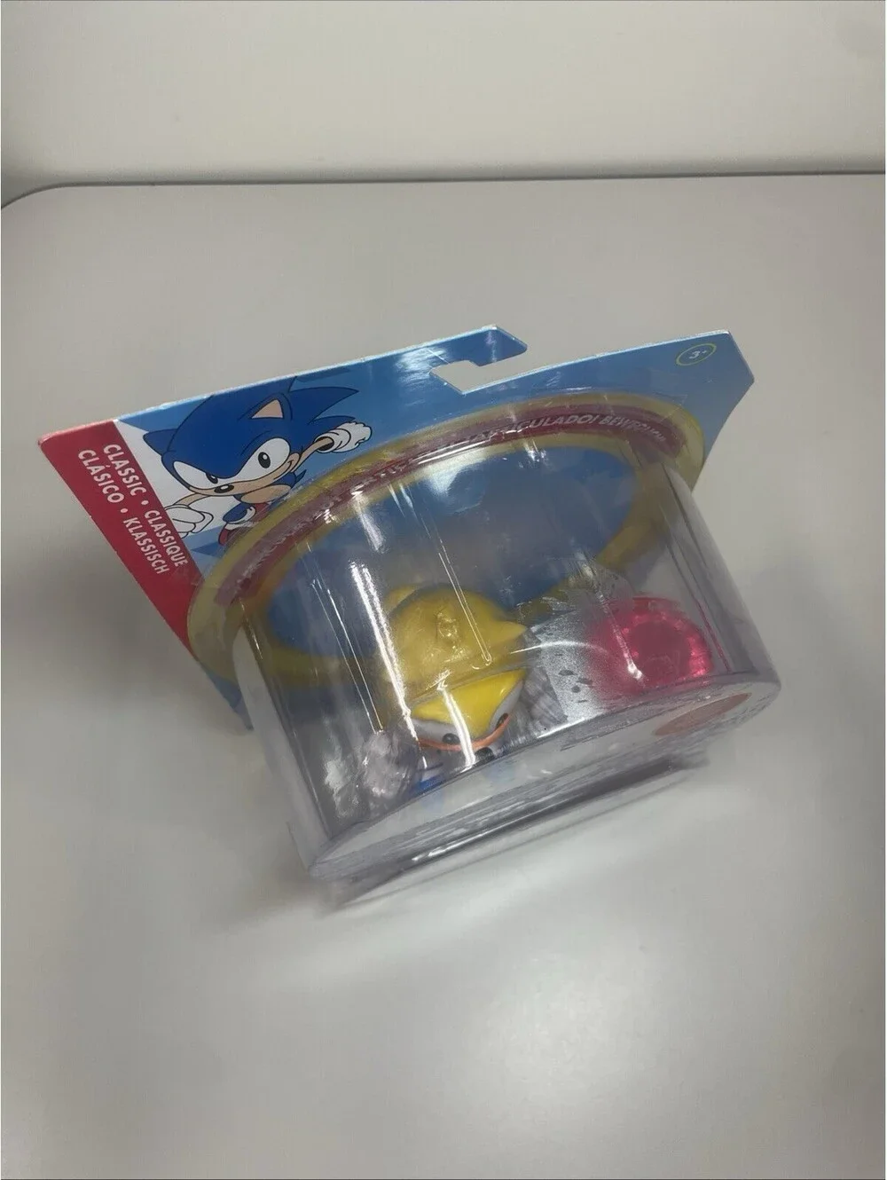 Sonic The Hedgehog RAY Classic with Red Chaos Emerald 4